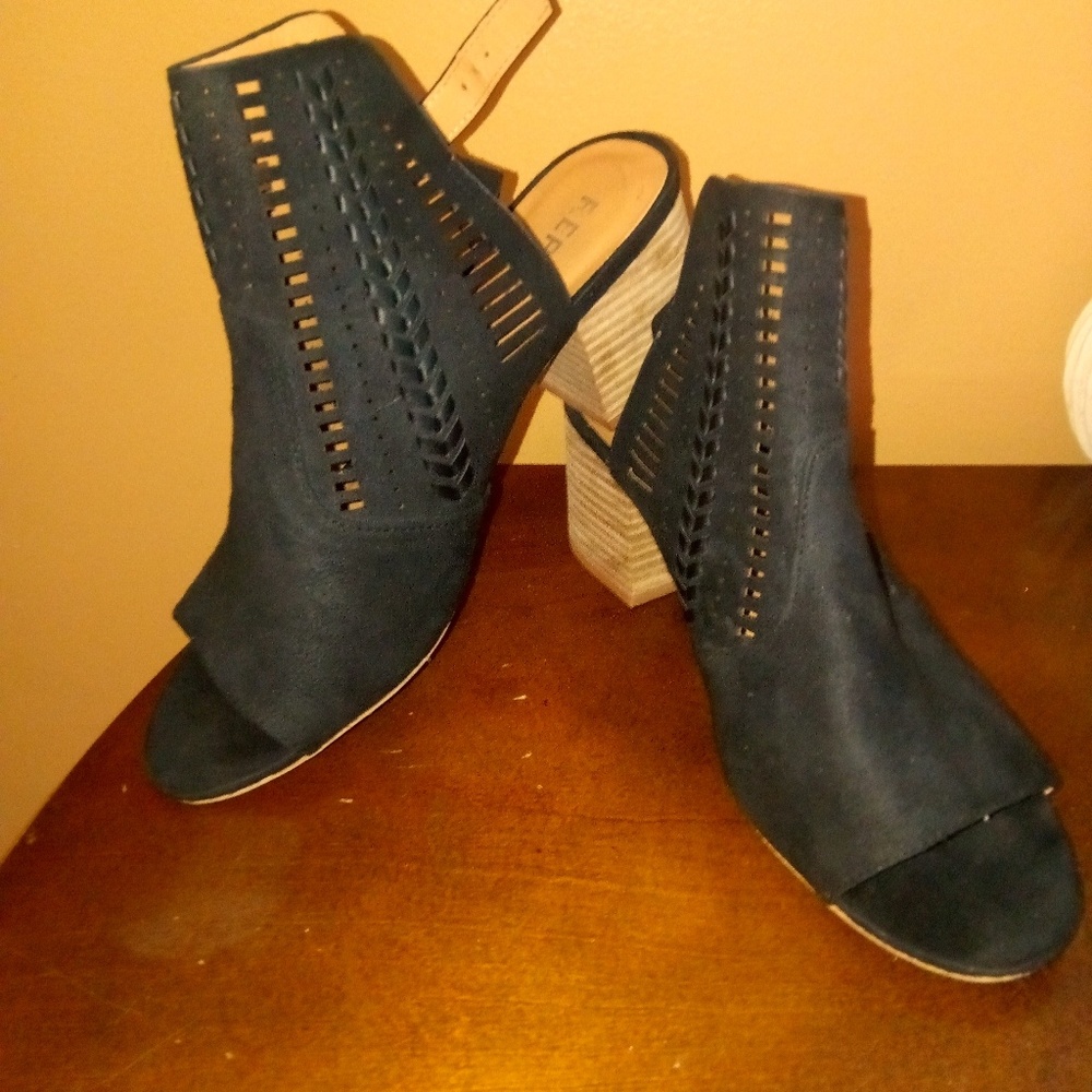 Report open toe booties